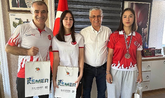 Kemer Belediyesi Karate Antrenörü Emin Akar, milli takım seçmelerinde dereceye