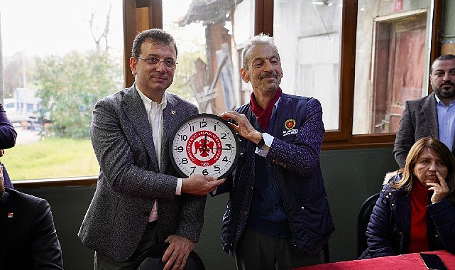 İBB Başkanı Ekrem İmamoğlu, Beykoz’un köylerinde vatandaşlarla buluştu. Köy kahvelerinde