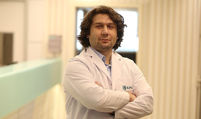İş veya okul performansındaki düşüş, sosyal etkileşimlerde sorunlar, finansal zorluklar