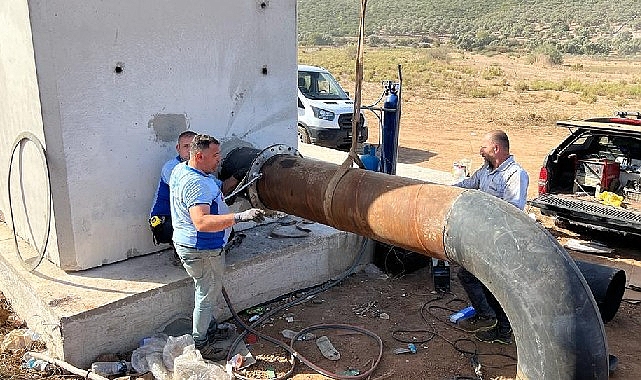 Muğla Büyükşehir Belediyesi Bodrum’da ortaya çıkan su ihtiyacını karşılamak için
