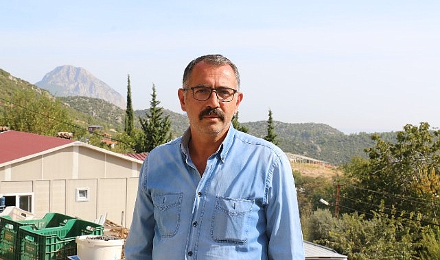 Antalya Büyükşehir Belediyesi Konyaaltı Geyikbayırı Mahallesi’nde çiftçilerin zamandan tasarruf edip