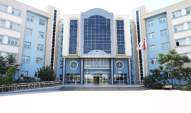 Dokuz Eylül Üniversitesi (DEÜ) Hukuk Fakültesi, Türkiye Barolar Birliği tarafından