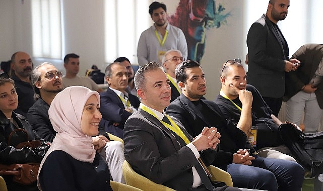 Teknopark İstanbul’da “Görsel ve Sanatsal Teknolojiler” alanında çalışmalarını sürdüren girişimciler,