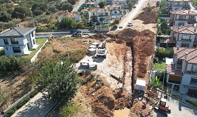 Sel ve taşkın tedbirleri kapsamında İzmir’in 30 ilçesinde yatırımlarını sürdüren