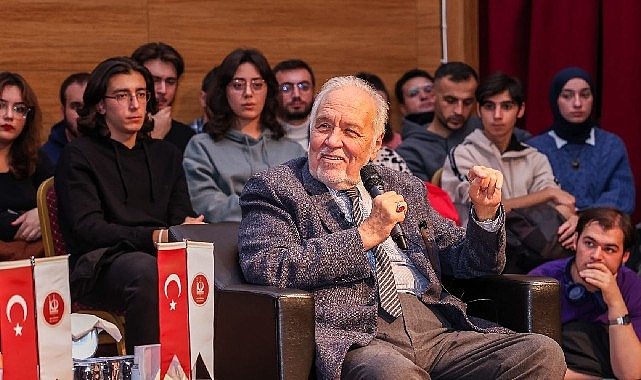 Tarihçi-Yazar ve Akademisyen Prof. Dr. İlber Ortaylı, Keçiören Belediyesinin düzenlediği