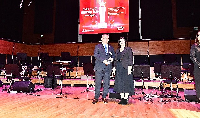 İzmir Büyükşehir Belediyesi’nin toplumsal cinsiyet eşitliğine dair iyi uygulama örneklerini