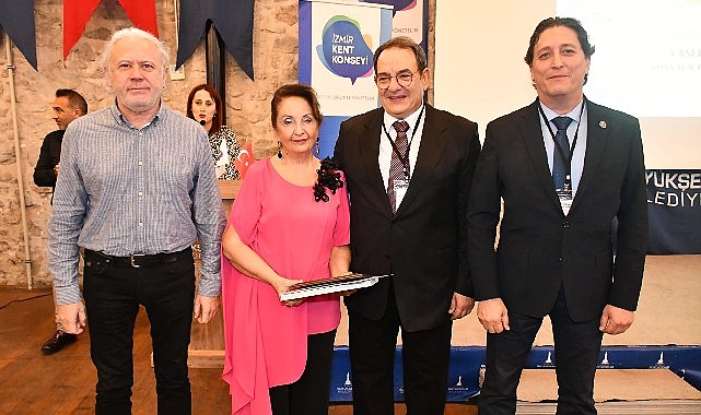 İzmir Büyükşehir Belediyesi, İzmir Kent Konseyi ve Aynı Hedefe Yürüyenler