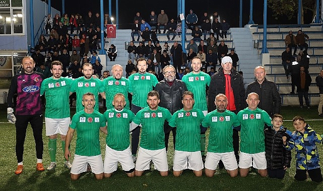 Büyükşehir Belediyesi’nin düzenlediği Kocaeli Hemşeri Turnuvasında final heyecanı yaşandı