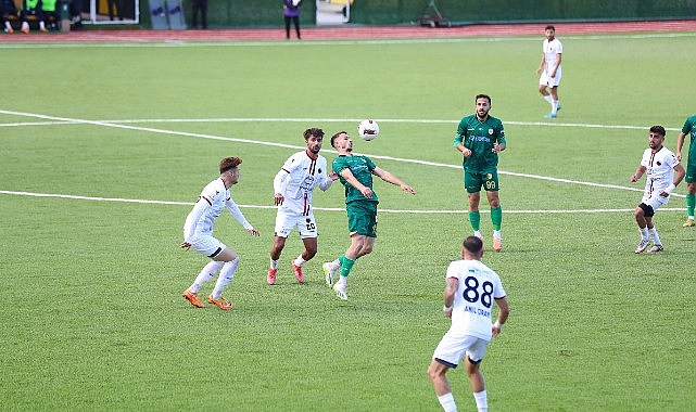 TFF 3.Lig’in 11.Haftasında sahasında Mardin 1969 Spor’u konuk eden İzmir'in