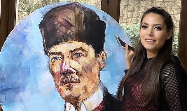 Ressam ve eğitmen Ceyda Erinç'in, "Cumhuriyetin Işığında 100. Yıl" isimli