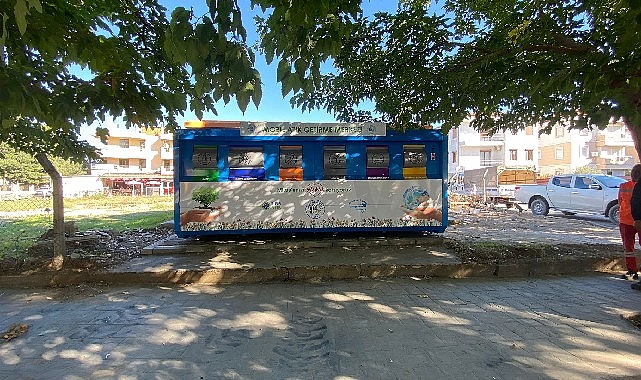Milas Belediyesi, geri kazanılabilir atıkların diğer atıklarla karışmadan kaynağında ayrı