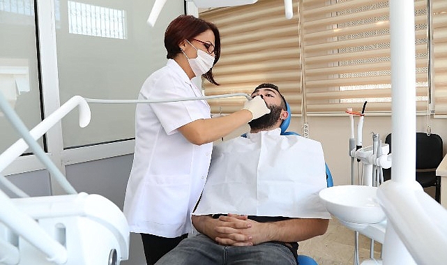 Sağlık alanında yaptığı yatırımlarla ilçede her yıl binlerce kişiye ücretsiz