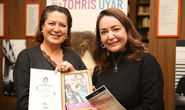 Nilüfer Belediyesi’nin, ‘Yılın Yazarı’ etkinliği kapsamında düzenlediği buluşmaya katılan oyuncu