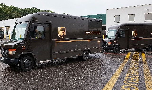 UPS, ‘Black Friday’e Hazırlık Rehberi’ ile satıcıların Black Friday dönemini