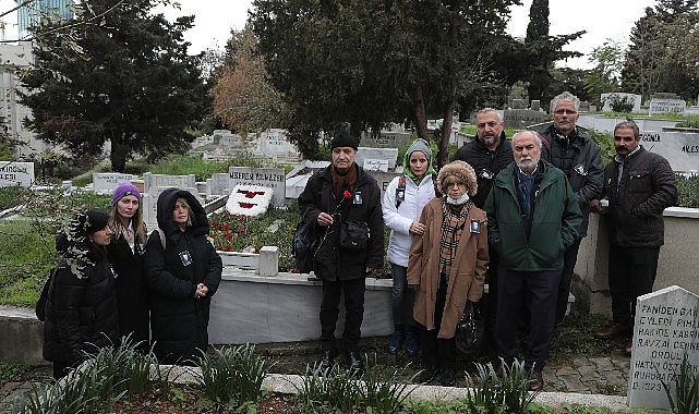 İstanbul Büyükşehir Belediyesi Şehir Tiyatroları’nın usta sanatçısı Kerem Yılmazer için,