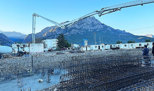 “Eğitim varsa gelecek var” sloganı ile Kemer’e, Akdeniz Üniversitesi Denizcilik