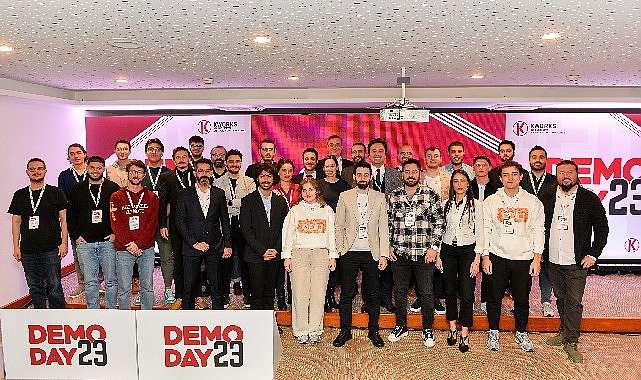 Koç Üniversitesi Girişimcilik Merkezi-KWORKS’ün 2023 Demo Günü KWORKS Şişli yerleşkesinde gerçekleşti.