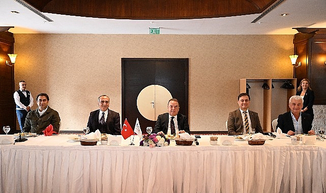 Başkan Böcek, “Turizm için ortak hareket etmeye devam edeceğiz”