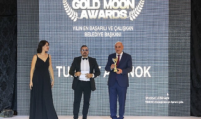 Keçiören Belediye Başkanı Turgut Altınok, 2 Uluslararası Altın Ay Ödül