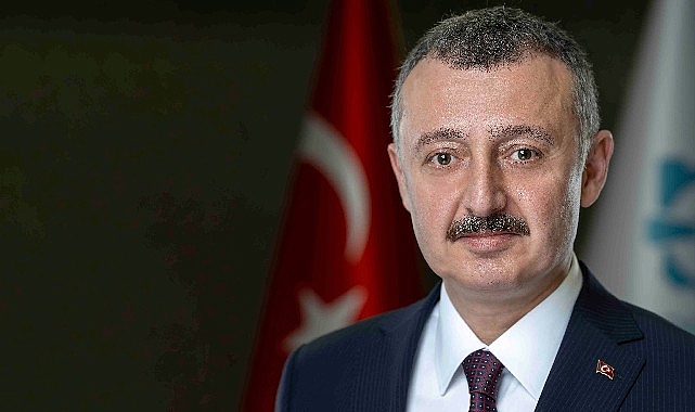 Büyükşehir Belediye Başkanı Tahir Büyükakın, yeni yılın dünyaya birlik ve