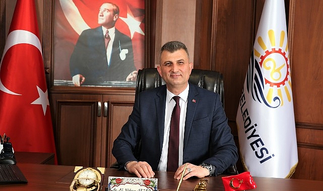 Gölcük Belediye Başkanı Ali yıldırım Sezer, yeni yıl mesajında; tüm