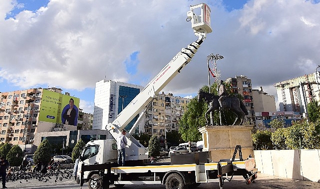 2019 yılında yaptığı tasarruf hamlesiyle belediye hizmet araçlarında kiralamadan satın