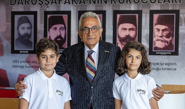 Türkiye'nin eğitim alanındaki ilk sivil toplum kuruluşlarından Darüşşafaka Cemiyeti, kurumsal