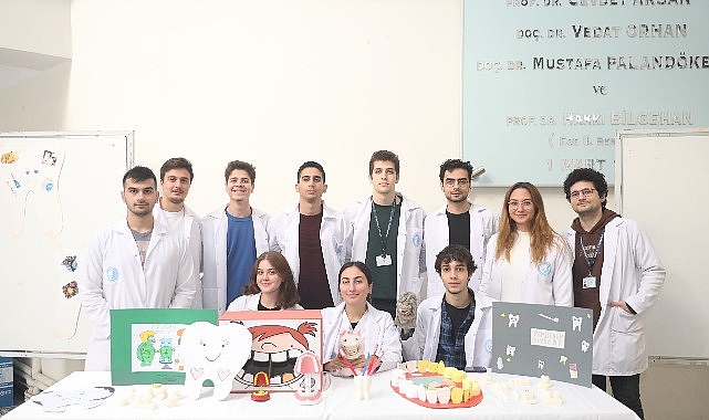 Toplum sağlığına farkındalık oluşturacak etkinlikler düzenleyen Dokuz Eylül Üniversitesi (DEÜ),