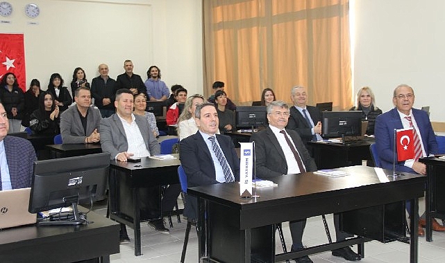 TradeMaster Kampüs Projesi kapsamında İş Yatırım ve Ege Üniversitesi Bergama
