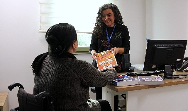 Engelli Kamu Personeli Seçme Sınavı’nda (E-KPSS) giren adaylara, 1.000 adet