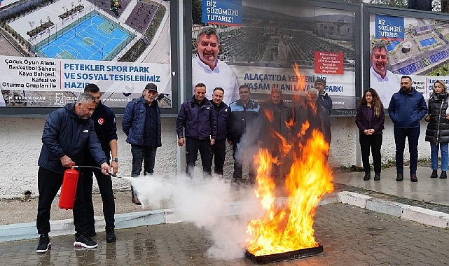 İzmir Büyükşehir Belediyesi İtfaiye Eğitim Şube Müdürlüğü tarafından Çeşme Belediyesi