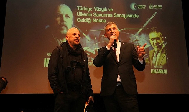 Gölcük Belediyesi tarafından düzenlenen ve salonun tamamen dolduğu panele katılan