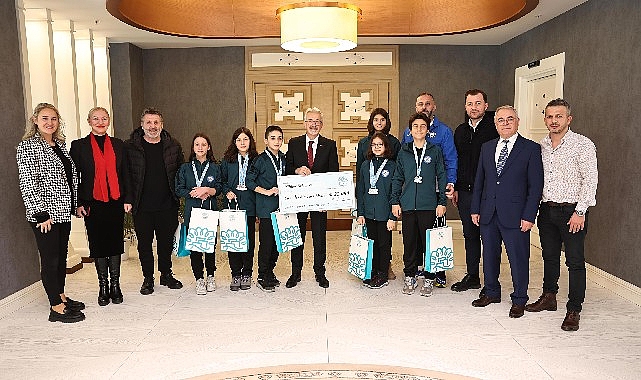 Nilüfer Belediyespor Kulübü’nün genç yüzücüleri, Samsun’daki 11 Yaş Ulusal Gelişim