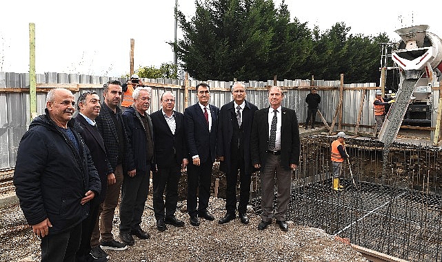 Tarihi dokuları ayağa kaldırmak için büyük bir azimle çalışan Osmangazi