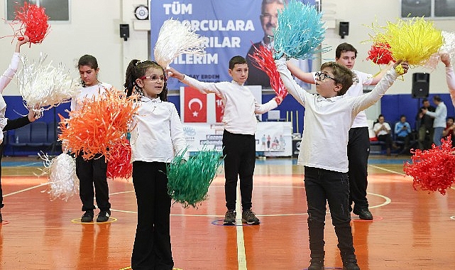 Nilüfer Belediyesi’nin 3 Aralık Dünya Engelliler Günü çerçevesinde düzenlediği “Engelsiz