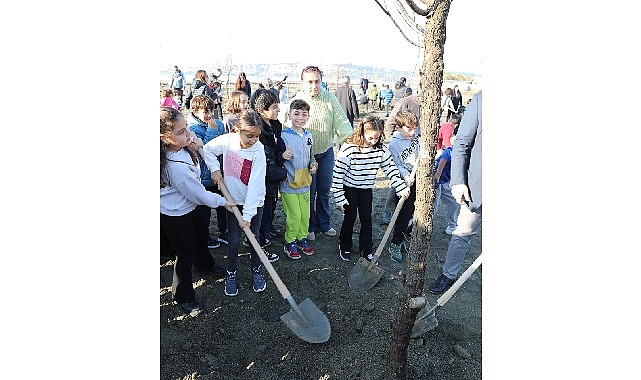 Seferihisar Belediyesi, Pençe-Kilit Harekâtı Bölgesi’nde şehit düşen 12 kahraman Mehmetçik