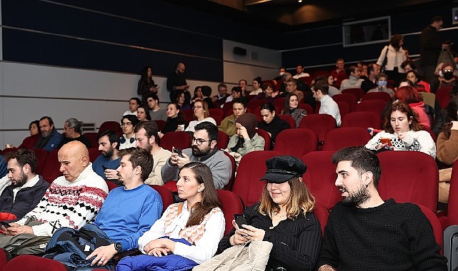 Nilüfer Belediyesi desteğiyle yapılan Başka Sinema Rota: Bursa, Memory (Hatır)