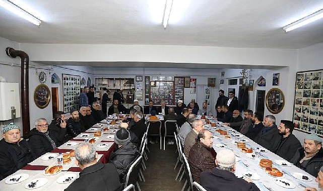 Belediye Başkanı Alper Taban’ın her Cuma sabahı farklı bir camide