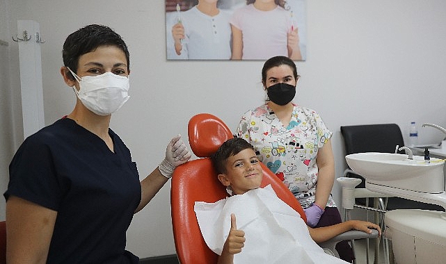 Antalya Büyükşehir Belediyesi’nin Kepez’de hizmet veren Sağlık Merkezi bünyesindeki Ağız
