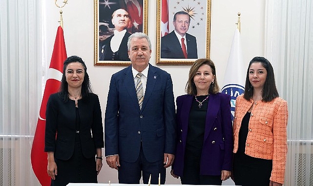 Ege Üniversitesi Hemşirelik Fakültesi Kadın Sağlığı ve Hastalıkları Hemşireliği Anabilim