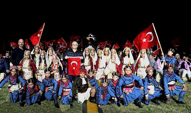 Sosyal belediyecilik anlayışı ile her alanda hizmetler veren Burhaniye Belediyesi,