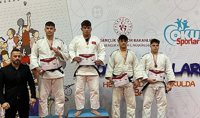 Ordu’da yapılan Okul Sporları Liseler Arası Gençler Türkiye Judo Şampiyonası’na