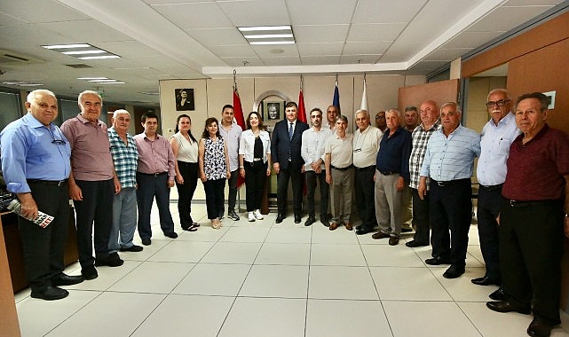 Karşıyaka Belediyesi, katılımcı yönetim anlayışıyla, Karşıyakalıların taleplerinin karşılanmasında mahalle muhtarlarıyla