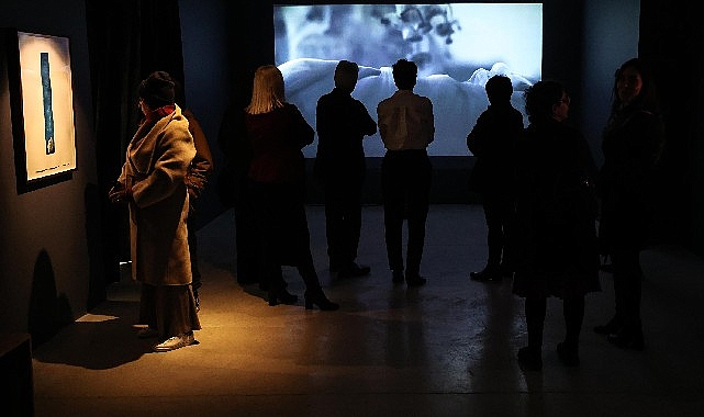 Nilüfer Belediyesi, 20 yıllık sanat geçmişi bulunan Nermin Er’in “Sıradaki