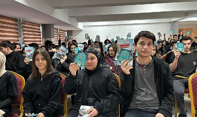 Osmangazi Belediyesi, ilçedeki Yükseöğretim Kurumları Sınavı’na (YKS) hazırlanan lise son