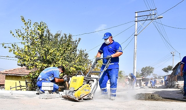 İzmir Büyükşehir Belediye Başkanı Tunç Soyer’in hizmet açısından geri kalmış