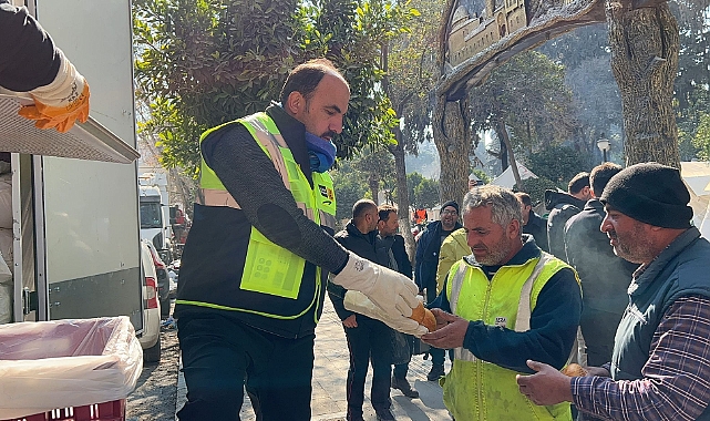 Konya Büyükşehir Belediye Başkanı Uğur İbrahim Altay, tüm ülkeyi yasa
