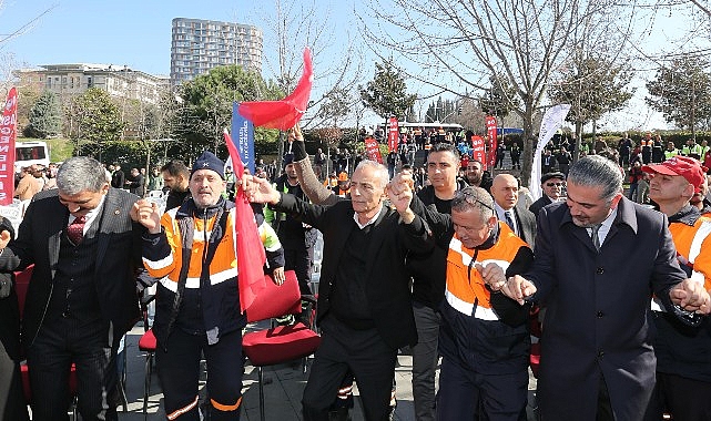 Küçükçekmece Belediyesi ile DİSK Genel- İş Sendikası tarafından, Belediye yanı