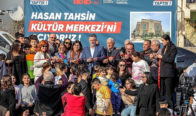Bayraklı Belediyesi tarafından Postacılar Mahallesi’nde yapımı tamamlanan ‘Hasan Tahsin Kültür