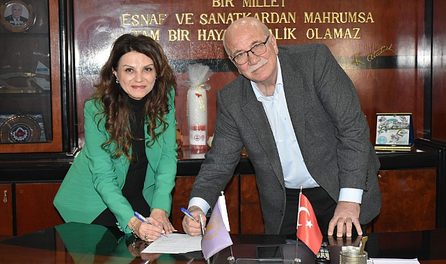 Yapılan iş birliği protokolü Şekerbank Balıkesir Müdürü Hande Camak ile